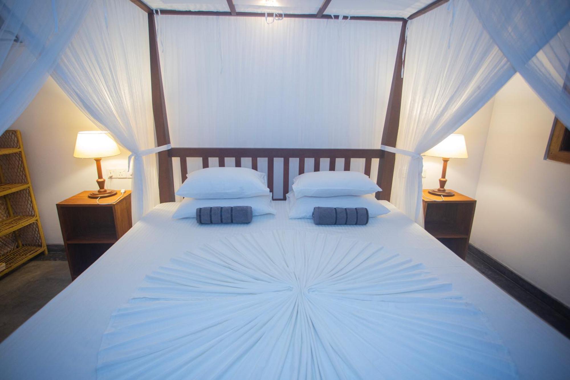 The Chilli Studio Apartment Unawatuna Bagian luar foto